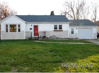 1504 Karin Dr, Swansea, IL 62226