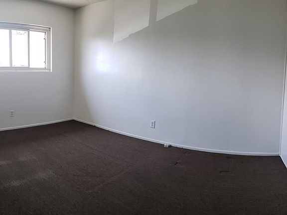 5th image of 120 E Cypress St #10
