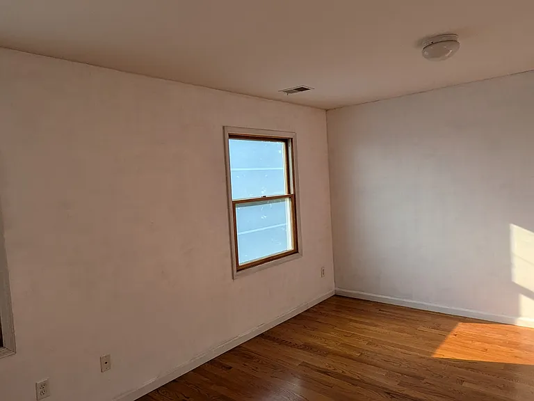 45 Terrace Ave #1 — Photo 13