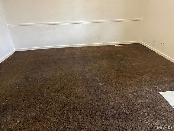 3rd image of 1013 William St