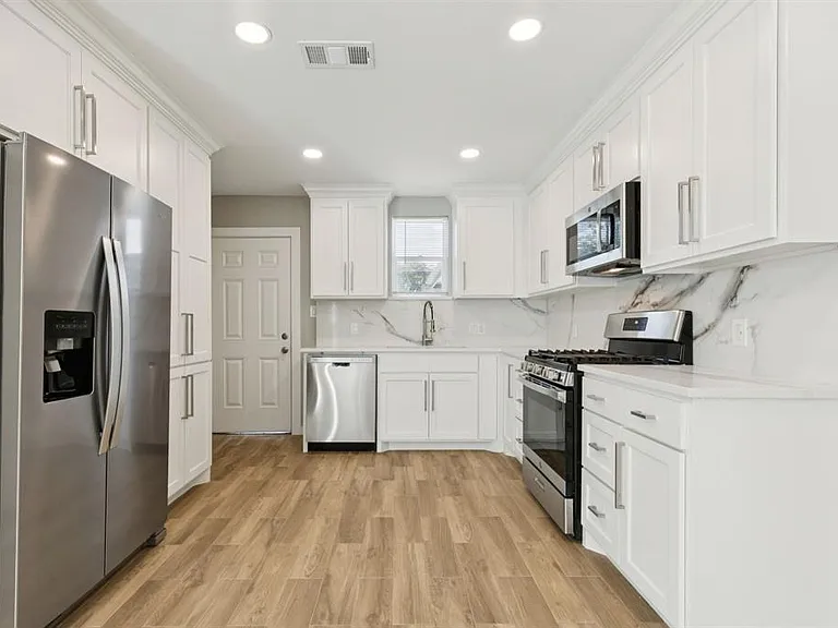 3223 Cherrywood Ave — Photo 9