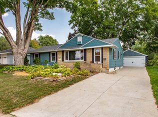 1420 11th Ave NE, Rochester, MN 55906