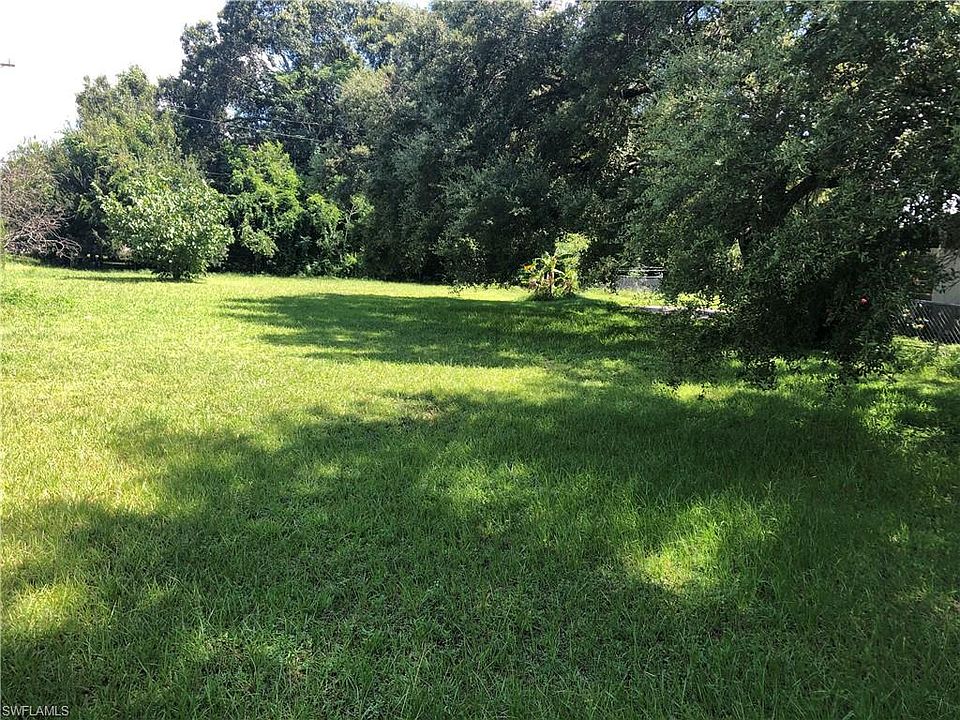 2nd image of 802 August St