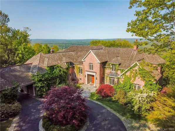 145 Deercliff Road, Avon, CT 06001
