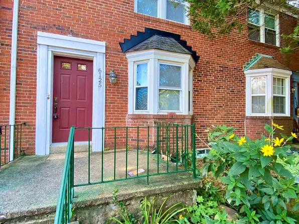 Townhome for rent in Lake Walker, 6125 Parkway Dr APT 2, Baltimore, MD 21212