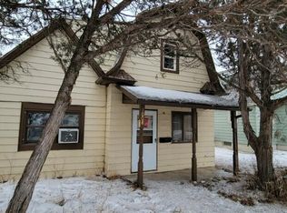 1008 6th Ave W, Williston, ND 58801