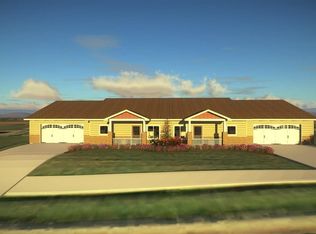 102 Christensen Dr, Luverne, MN 56156