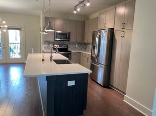 988 Moda Dr, Atlanta, GA 30316