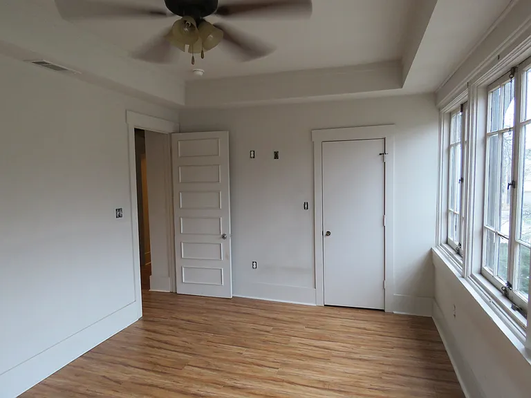 519 E Capitol Ave #2C — Photo 14