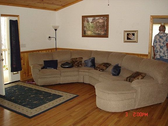 4th image of 259 W Friar Tuck Ln