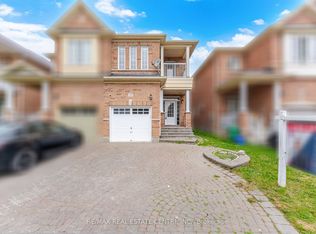 3085 Doyle St, Mississauga, ON L5M0N2