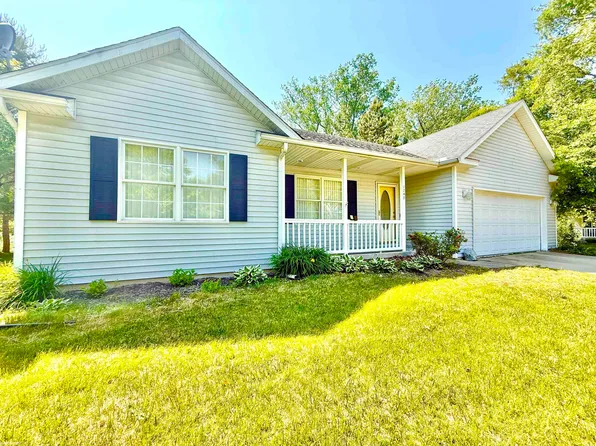 1248 S Hemlock Rd, Hemlock, MI 48626