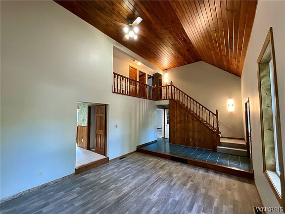 4th image of 12965 Johnson Rd