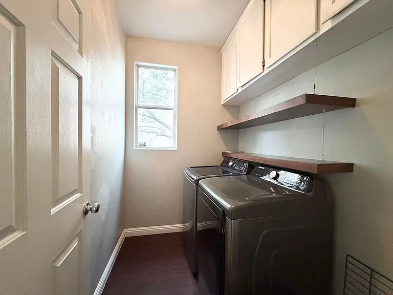 8901 Square Knot Ave — Photo 6