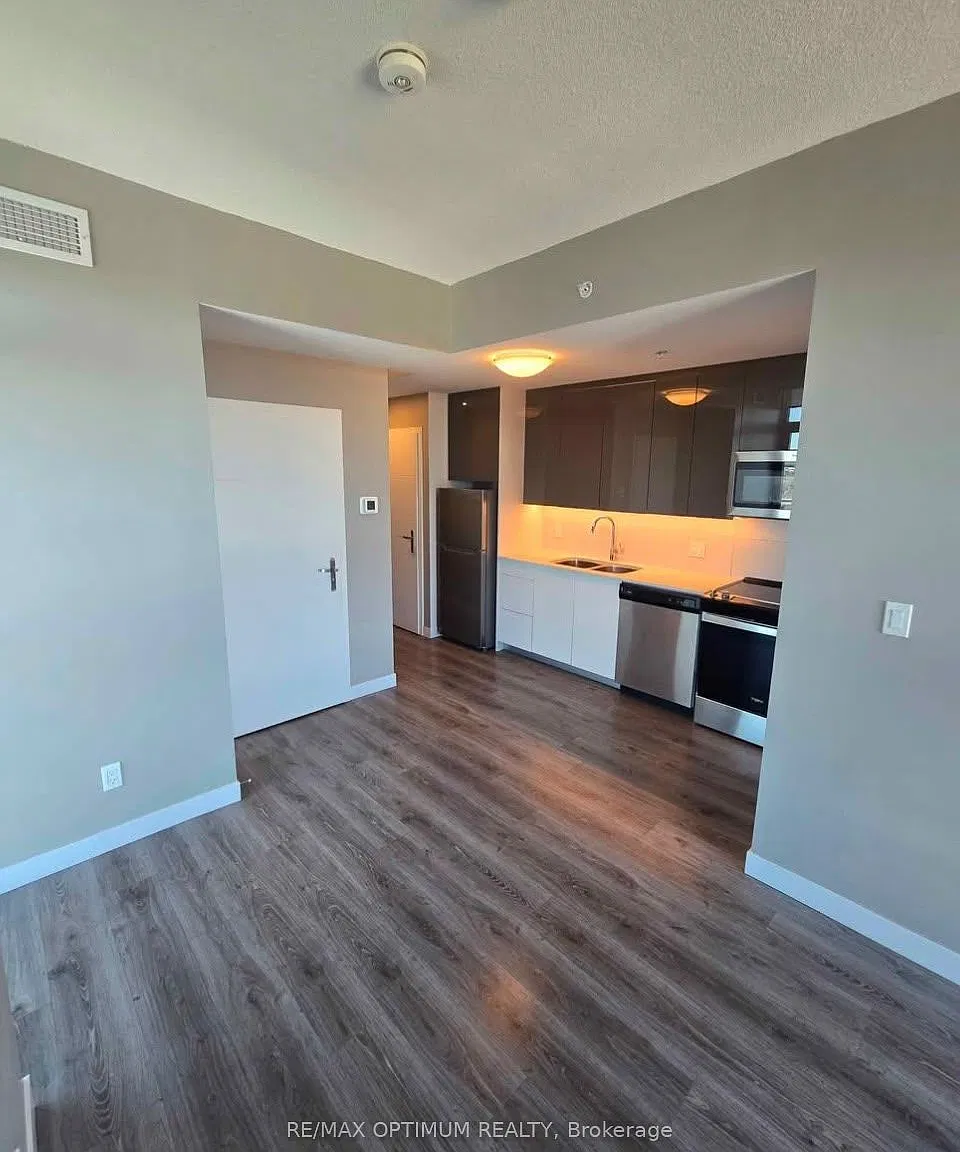 2 bed, $2,180 — Photo 4