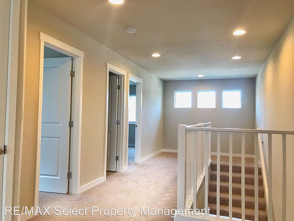 1st image of 8130 152nd Street Ct E