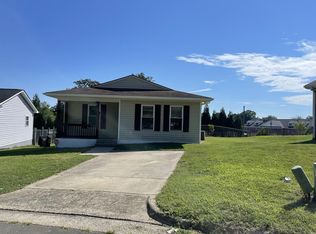 13 Edgemont Ln, Durham, NC 27701