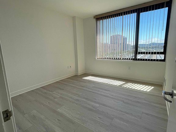 2nd image of 748 4th St