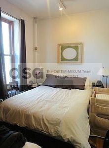 3rd image of 346 E 10th St APT 6