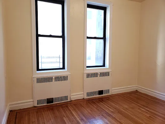 Rented by Zuz Realty | media 11