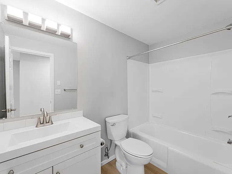 511 Avenue D #D — Photo 12