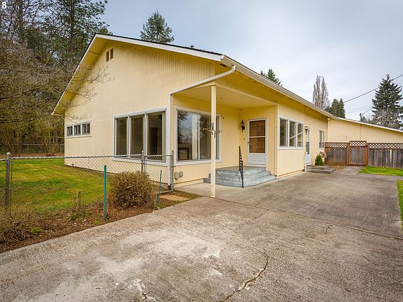 2nd image of 7014 NE 137th St