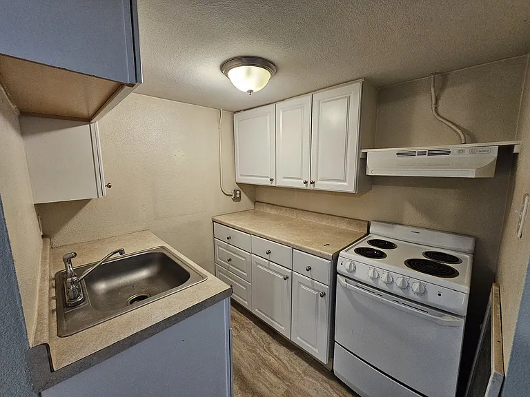834 N Lincoln Ave #5 — Photo 4