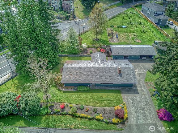 3rd image of 12202 Seattle Hill Road
