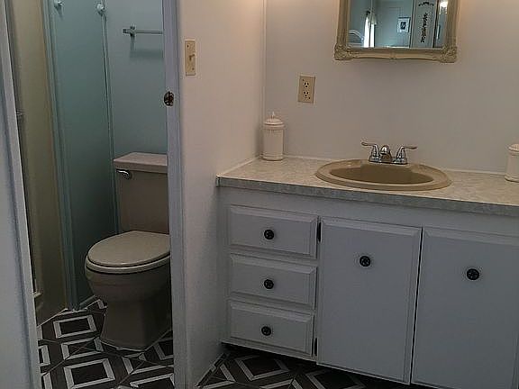 3rd image of 21 Iberian Ln