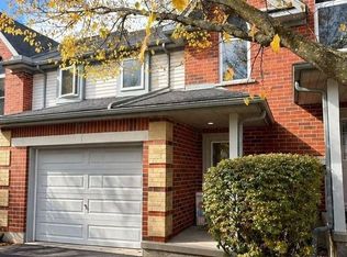 920 Edinburgh Rd S #9, Guelph, ON N1G5C5