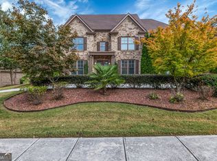 2372 Walkers Glen Ln, Buford, GA 30519