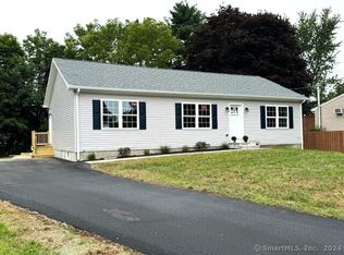 22 Oak Hill Rd, Oakdale, CT 06370