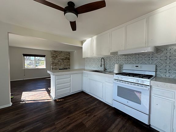 2nd image of 34585 Calle Paloma Unit B