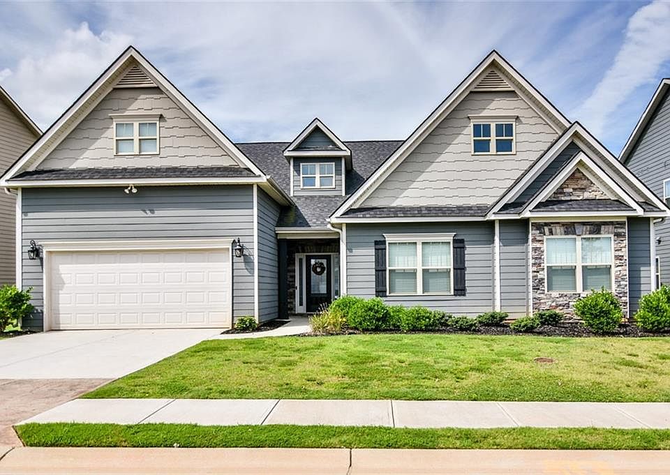 1st image of 15 Winged Bourne Ct