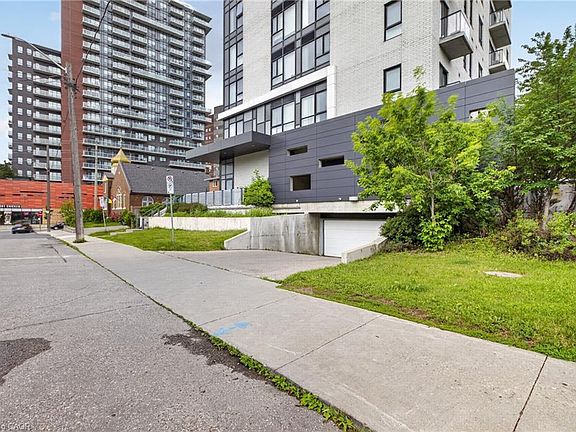 5th image of 158 King St N #801