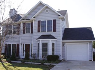 5807 Highland Grove Dr, Greensboro, NC 27358