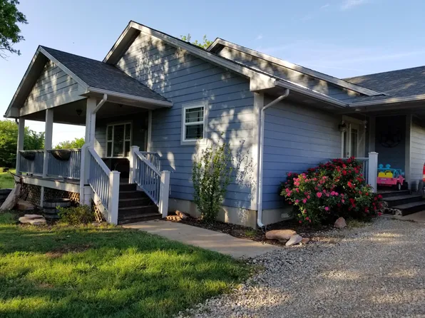 41601 E 1070th Rd, Meeker, OK 74855