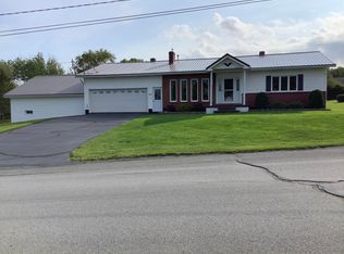 464 Grandview Ave, Madawaska, ME 04756