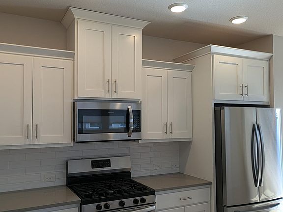 4th image of 7024 SE Frasier Ln