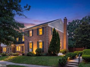 5420 Cabot Ridge Ct, Fairfax, VA 22032