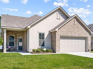 15545 Madris Ln, Covington, LA 70435