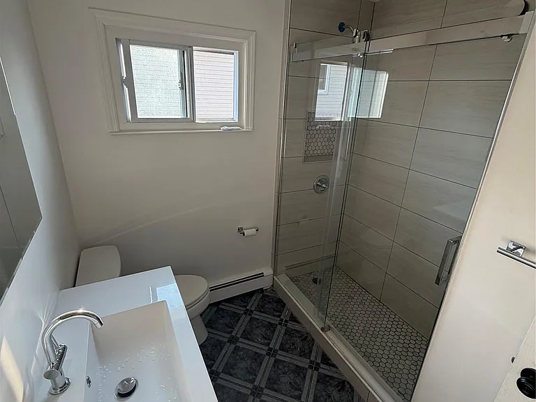 15 Major Rd #UPPER — Photo 11