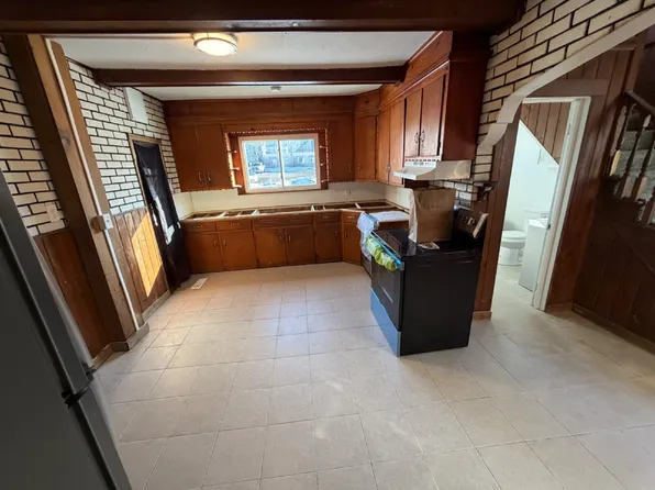 5 Watson St, Batavia, NY 14020