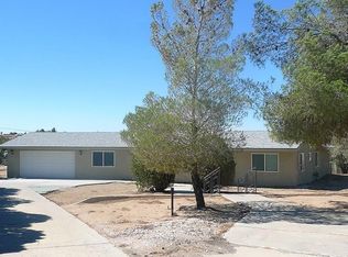 18322 Sutter St, Hesperia, CA 92345