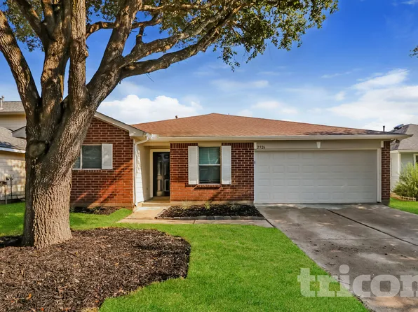 2926 Umiak Dr, Houston, TX 77045