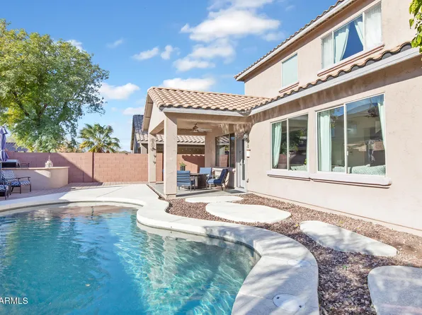 9035 W IONA Way, Peoria, AZ 85383