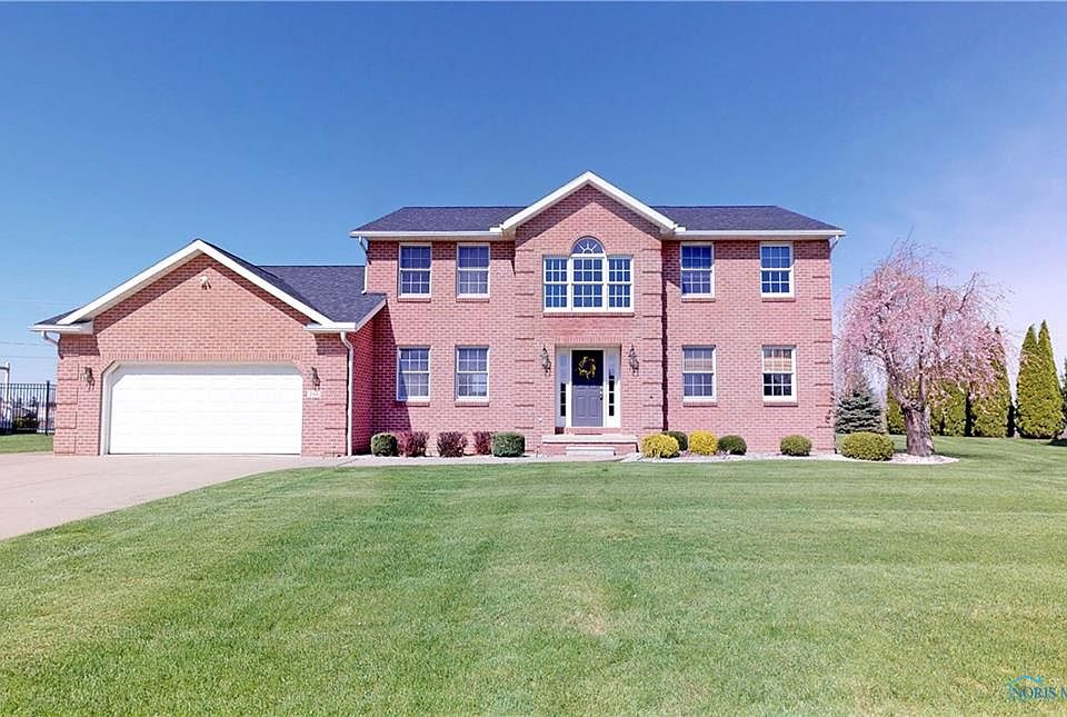 1st image of 266 Saint Paul Dr