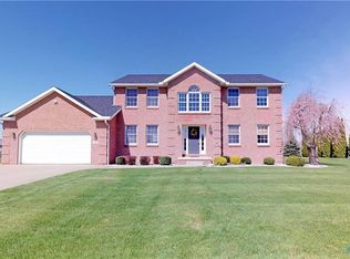 266 Saint Paul Dr, Fremont, OH