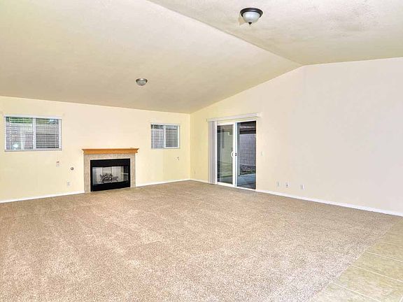 5th image of 40871 Salts Cir