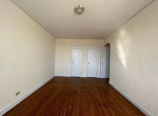 3rd image of 3240 Netherland Ave #6D